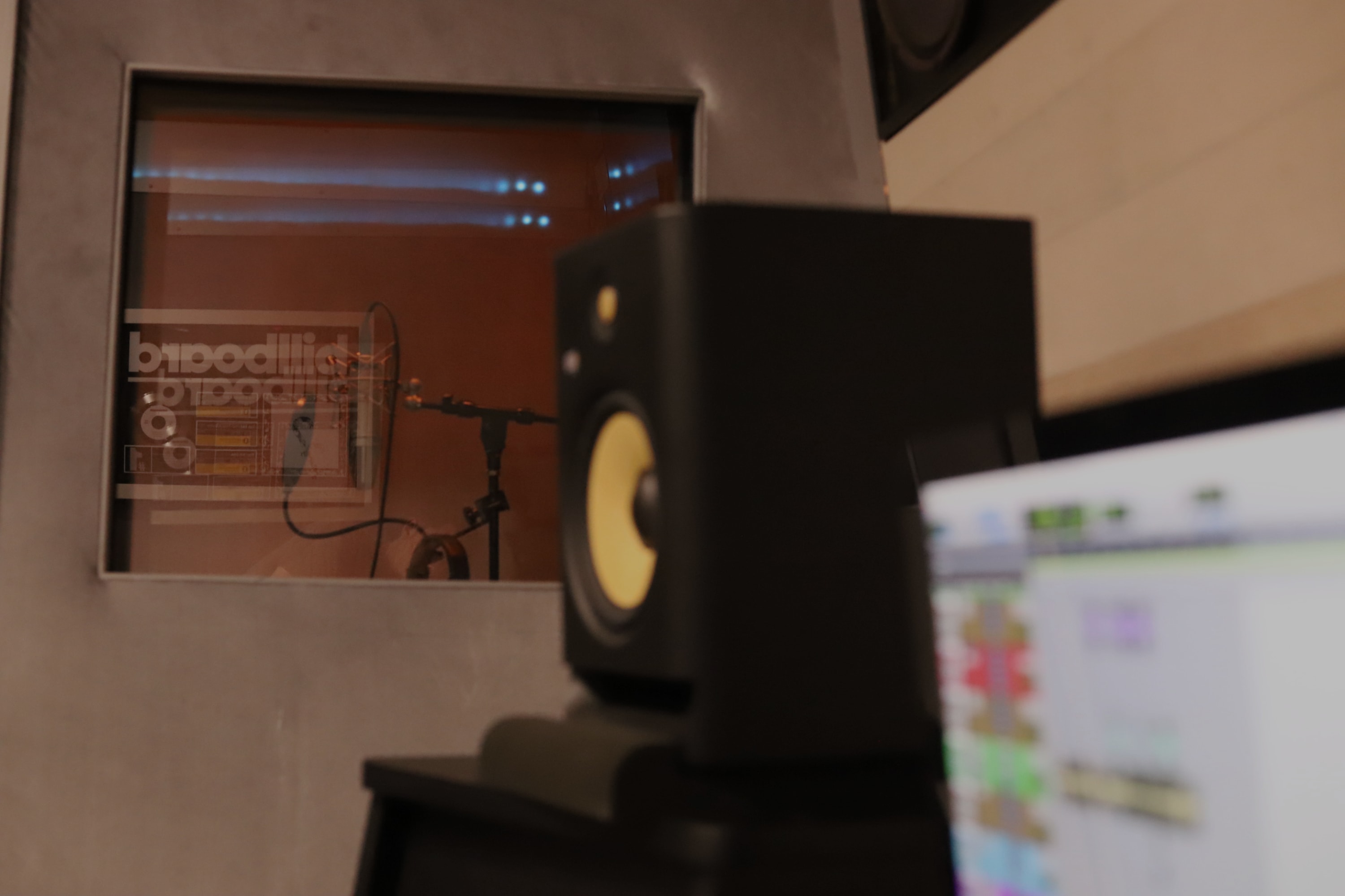 Billboard Room — iMac running Pro Tools with blue-lit controller